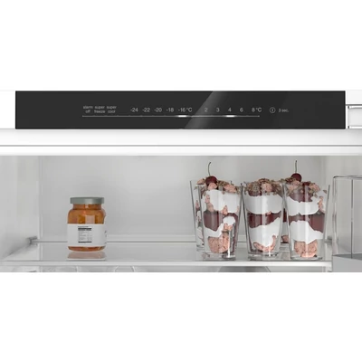 Bosch KIN96ADC0 Serie6 XL alulfagyasztós hűtőszerkény, NoFrost, 215+75 l nettó űrtartalom