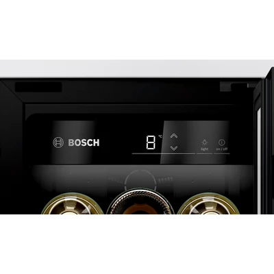 Bosch KUW20VHF0 aláépíthető 30 cm széles borhűtő,Serie6 ,58 l nettó űrtartalom ,Kapacitás: 21db 0,75l-es palack