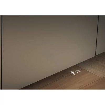 Whirlpool WH 7IA115B2M3TUS0 teljesen beépíthető mosogatógép, 15 teríték , PowerClean Pro, NaturalDry szárítási rendszer