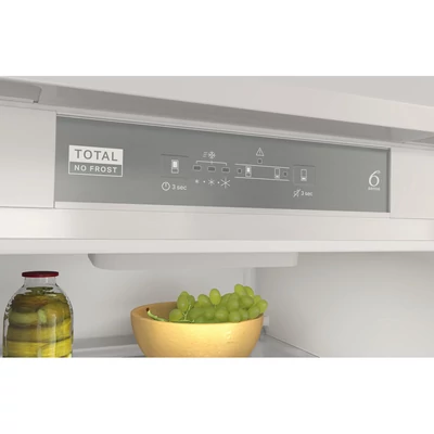 Whirlpool WHC18T322  82 l hűtőtér/68 l fagyasztótér,6. Érzék,Total NoFrost technológia,