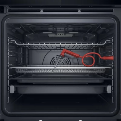 Whirlpool WOI68FPT1SBA beépithető pirolitikussütő, 4 rétegű sütőajtó,Ready to Cook funkció