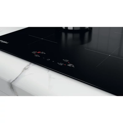 Whirlpool WSQ2160NE indukciós főzőlap központi vezérlésű 60cm 6. Érzék automatikus funkciók 7,2kW