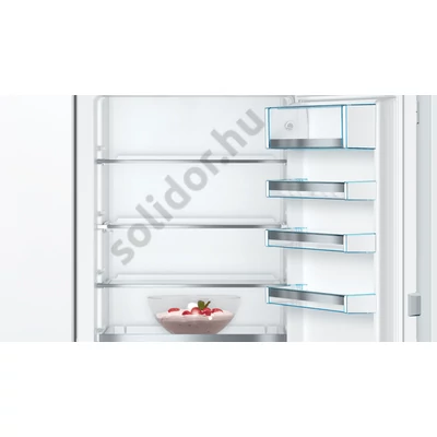 Bosch KIS87AFE0 Serie6 beépíthető alulfagyasztós hűtő LowFrost HydroFresh Box 209+61L 178cm